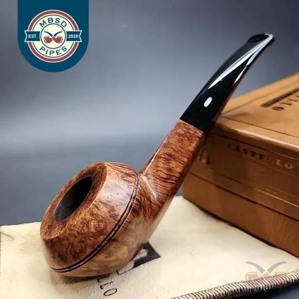 Castello "Castello" KKKK Smooth Bent Bulldog Estate Briar Pipe, Italian Estates [SOLD]