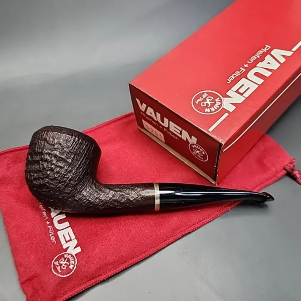 Vauen  5201 Sandblasted Bent Dublin Estate Briar Pipe, Unsmoked, 9mm - Image 3