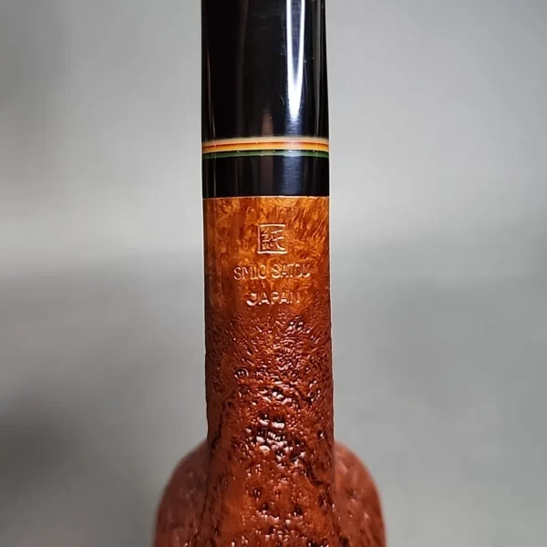 Smio Satou Sandblasted Bent Dublin Estate Briar Pipe - Image 4