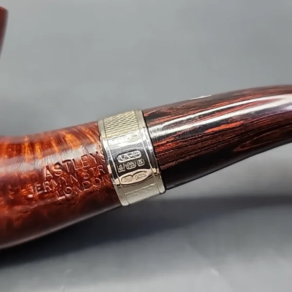 Astleys of London by Les Wood, Bent Billiard Estate Briar Pipe, Unsmoked [SOLD] - Image 4