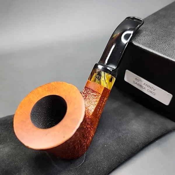 Ascorti 40th Anniversary Partially Sandblasted Dublin Sitter Estate Briar Pipe, Unsmoked - Image 4