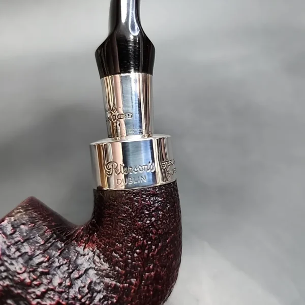 2003 Peterson Spigot Sandblast Estate Briar Pipe, Irish Estates - Image 10