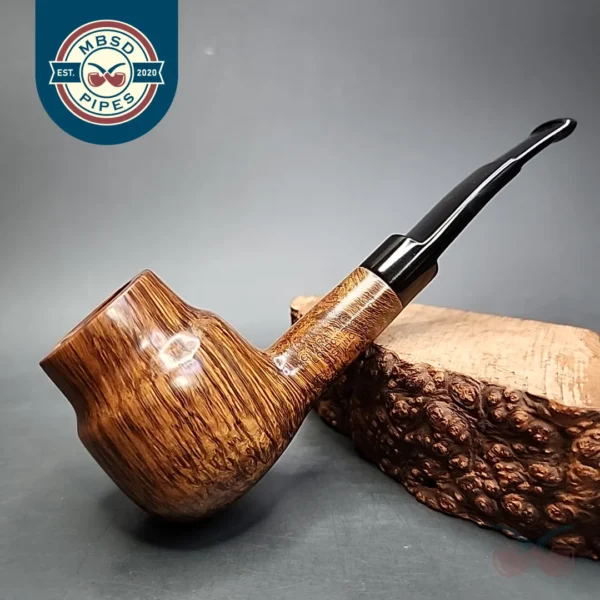 Charatan's Make Distinction Lane Era Smooth Vase Estate Briar Pipe, English Estates