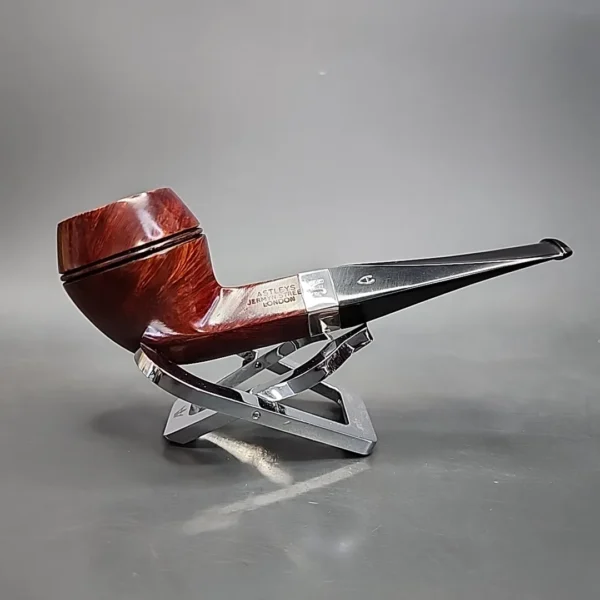 Astleys by Les Wood Canted Bulldog Estate Briar Pipe, Unsmoked [SOLD] - Image 3