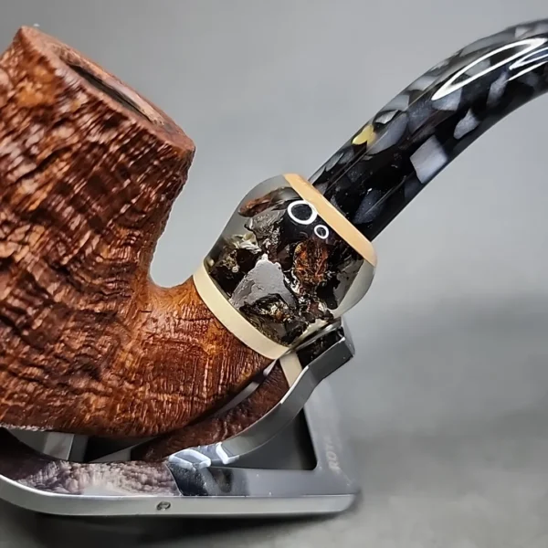 Michael Parks V.9 Sandblasted Volcano w/ Meteorite Estate Briar Pipe, Canadian Estates - Image 4