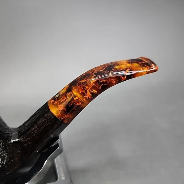 Savinelli Ottagono Sandblasted Bent Panel Briar Pipe, 6mm - Image 5