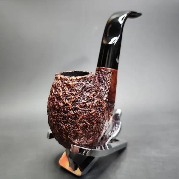 GBD Giant Rusticated Bent Egg Estate Briar Pipe, English Estates - Image 5