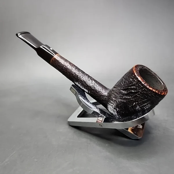 1982 Dunhill Shell 31111 Sandblasted Lovat Estate Briar Pipe, English Estates - Image 8