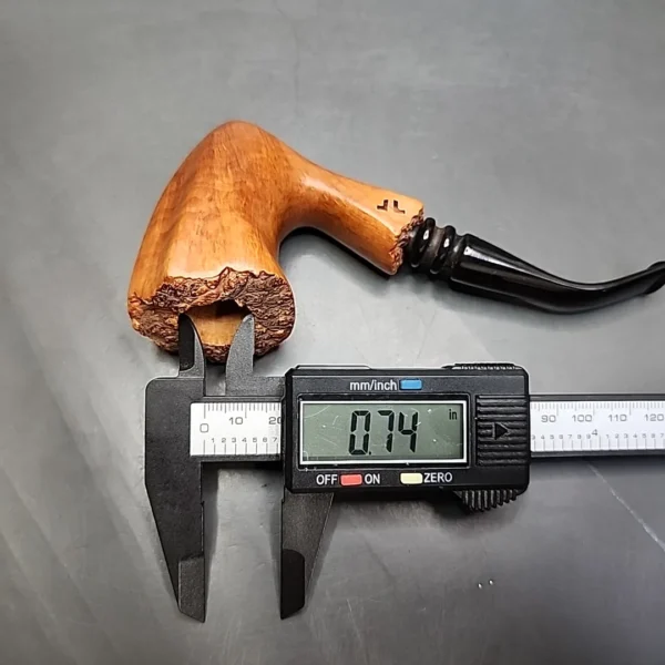 Unknown Smooth Freehand Estate Briar Pipe, Unsmoked - Image 9