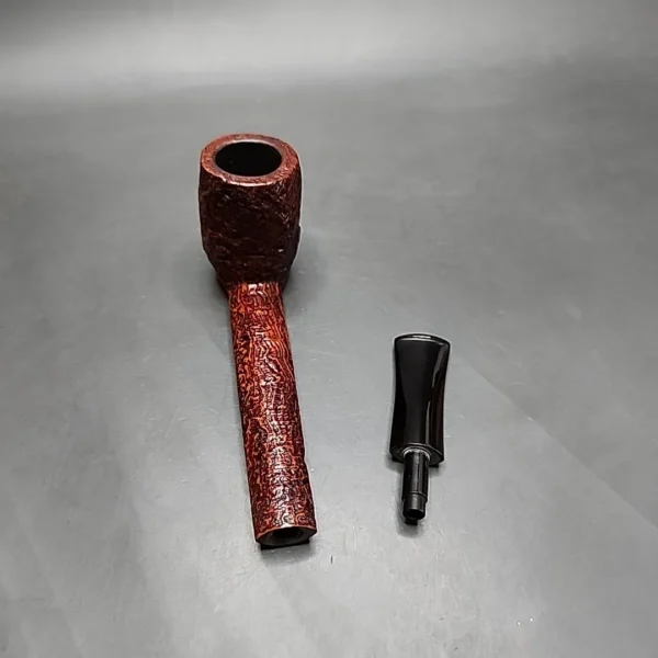 Savinelli Classica 802 Sandblasted Canadian Estate Briar Pipe [SOLD] - Image 11