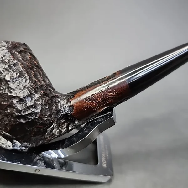Astleys of London Rusticated Straight Pot Estate Briar Pipe, English Estates - Image 4