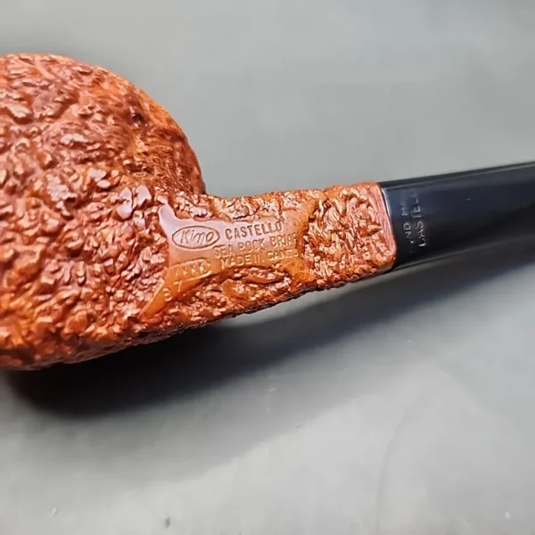 Castello Sea Rock 4K Bent Bulldog Estate Briar Pipe, Italian Estates - Image 9