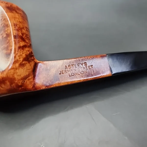 Astleys Smooth Panel Billiard Estate Briar Pipe, Unsmoked - Image 9