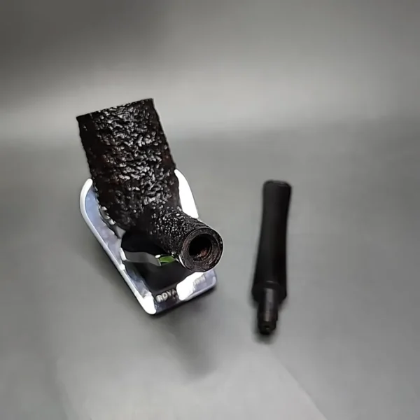 Darnell Old Briar 572 Rusticated Straight Billiard Estate Briar Pipe, Unsmoked - Image 10
