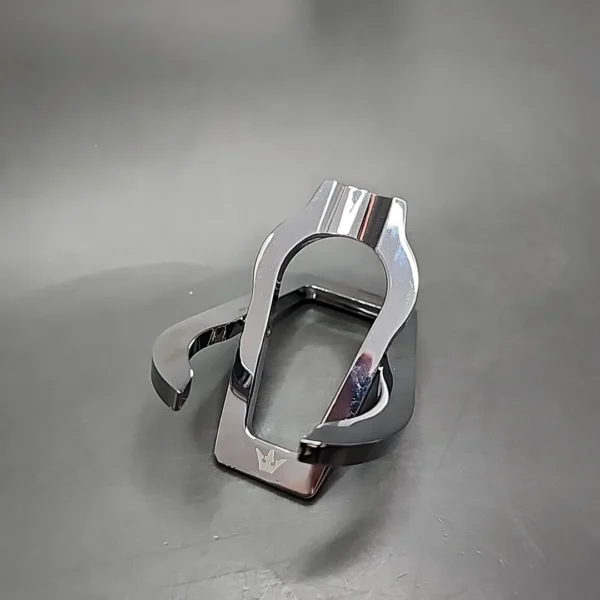 Collapsible Metal Pipe Holder - Image 3