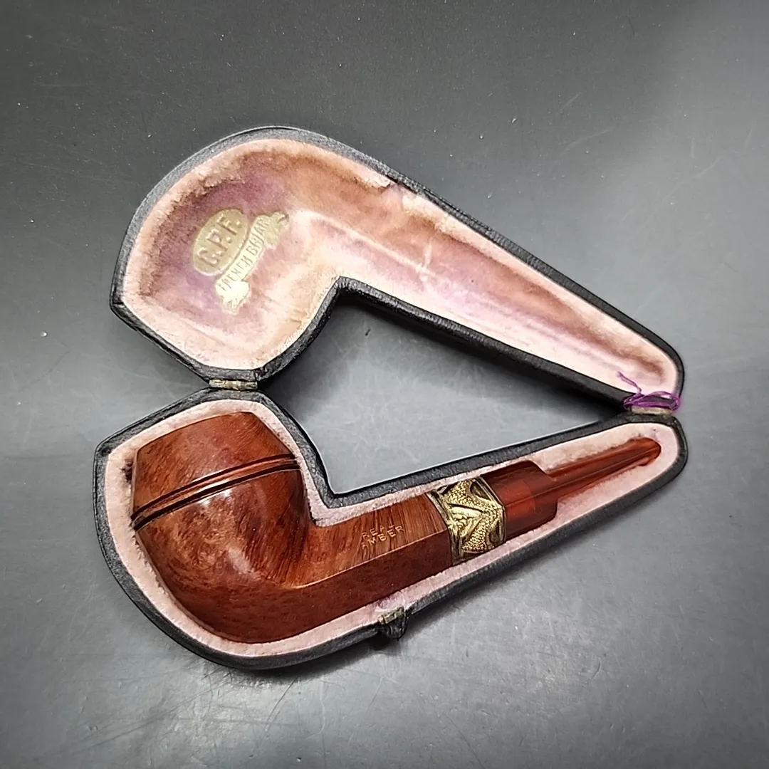 19th c. CPF Smooth Bulldog w/ Amber Stem, Antique Briar Pipe, Unsmoked - Image 3