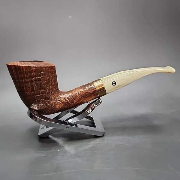 Comoy's Christmas 2018 Sandblasted Dublin Estate Briar Pipe, Unsmoked - Image 4