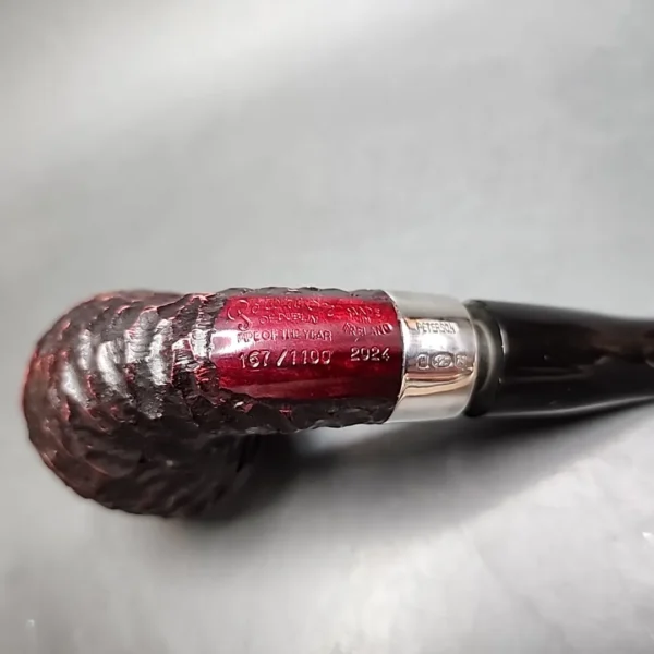 Peterson Pipe of the Year 2024 167/1100 Rusticated Rhodesian Briar Pipe, New - Image 6