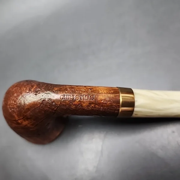 Comoy's Christmas 2018 Sandblasted Dublin Estate Briar Pipe, Unsmoked - Image 9