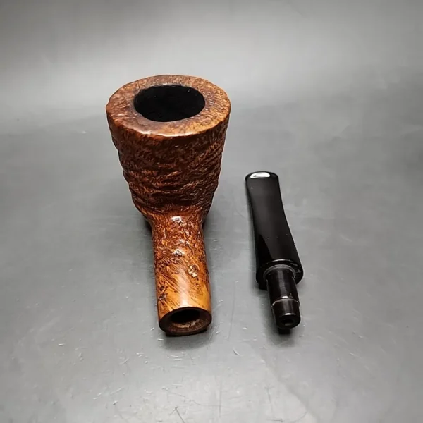 Charatan's Make Selected Sandblasted Dublin Estate Briar Pipe, English Estates - Image 12