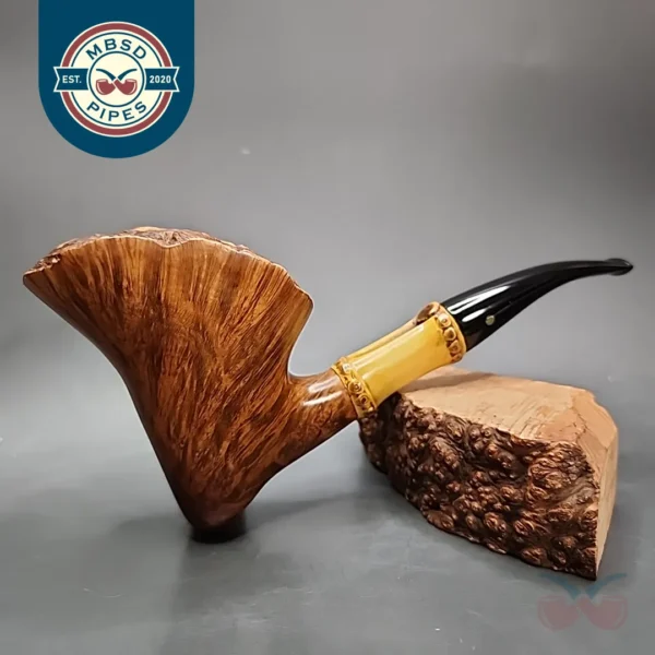 De La Warr Magnum Bamboo Freehand Estate Briar Pipe, Other Estates