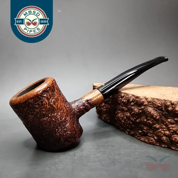 Dunhill Shell 6475 Sandblasted Poker Estate Briar Pipe, English Estates