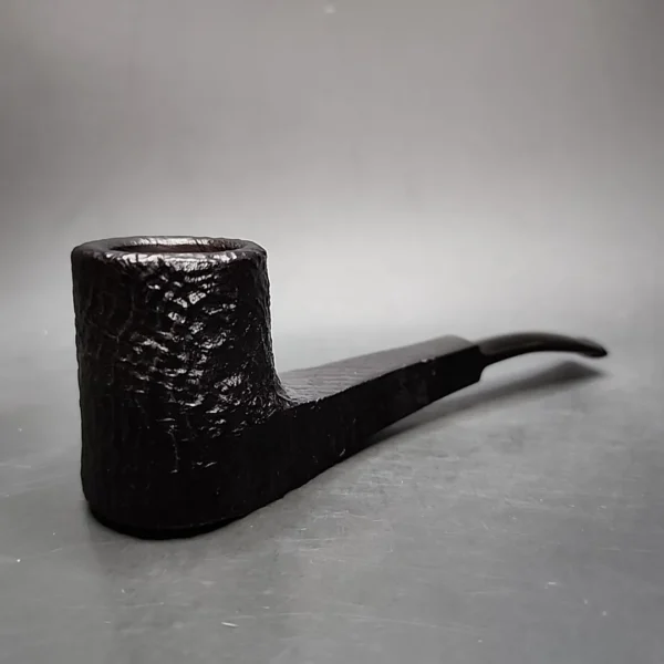 Medley by GBD Sandblasted Sitter Estate Briar Pipe, Unsmoked - Image 3