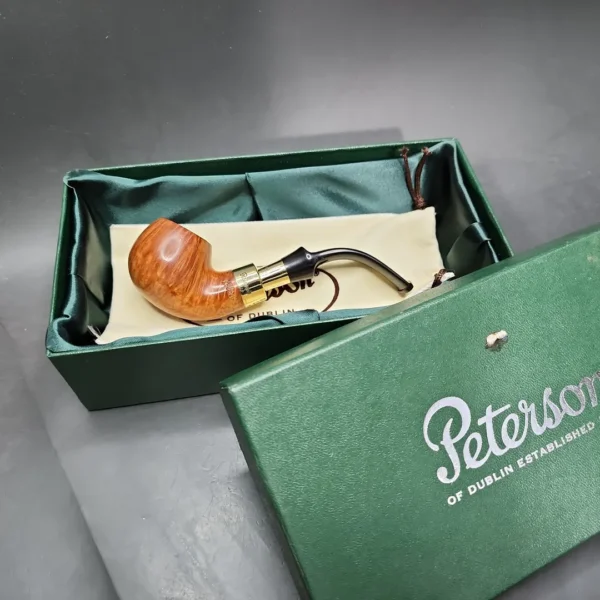 Peterson 03S Gold Spigot Bent Apple Estate Briar Pipe, Irish Estates - Image 4