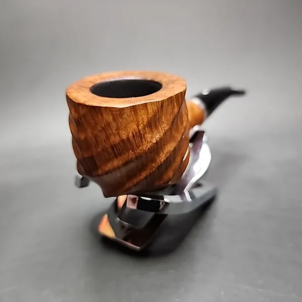 Castello "Castello" 4K Shape 55 Pot Estate Briar Pipe, Italian Estates - Image 5