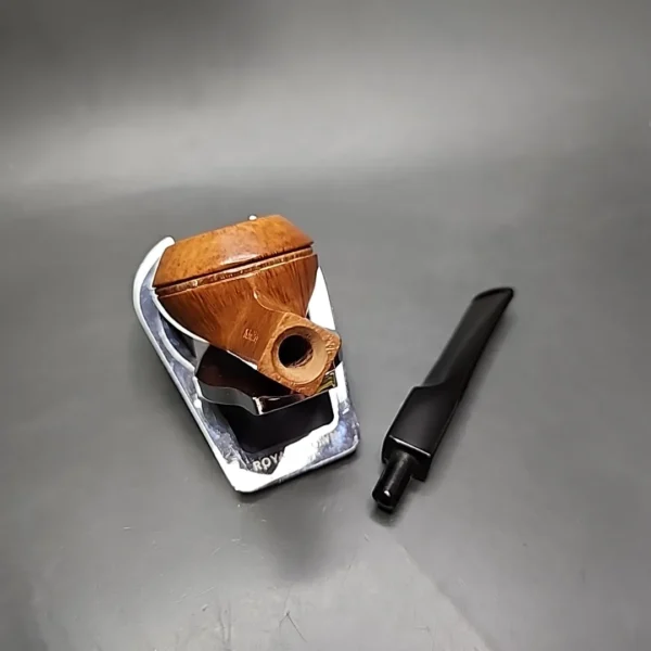 Max Schulte / Schulte's Smooth Bulldog Estate Briar Pipe, Unsmoked - Image 12