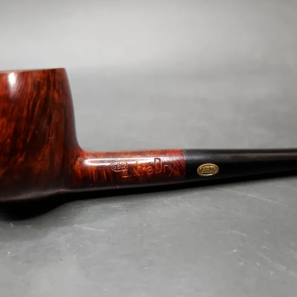 GBD Extra Dry 1028 Smooth Pot Estate Briar Pipe, Unsmoked - Image 3