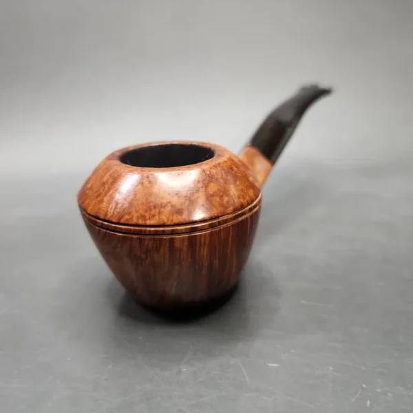 Schulte's / Max Schulte Smooth Bulldog Sitter Estate Briar Pipe, American Estates - Image 5