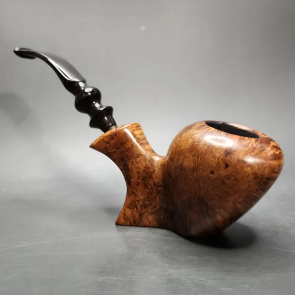Danish Smooth Freehand Sitter Estate Briar Pipe, Danish Estates - Image 5