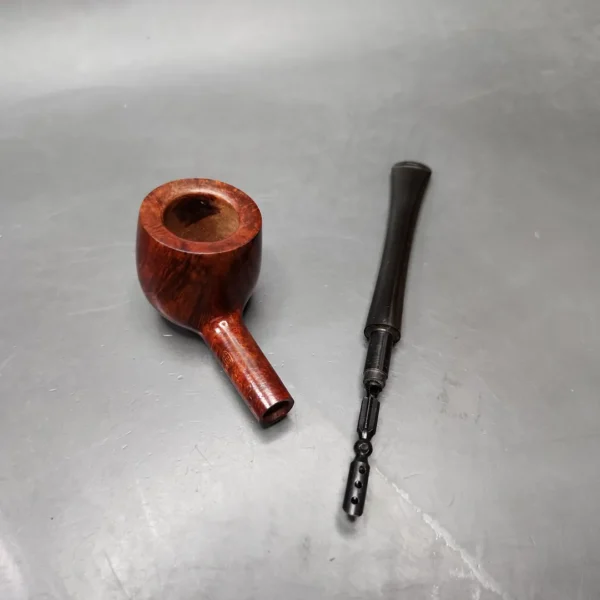 GBD Extra Dry 1028 Smooth Pot Estate Briar Pipe, Unsmoked - Image 9