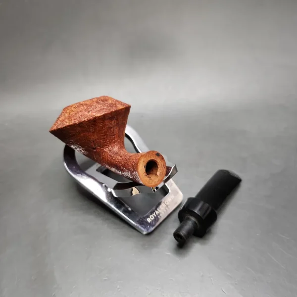 2015 Vermont Freehand Norse Dog Sandblasted Rhodesian Estate Briar Pipe, American Estates - Image 11