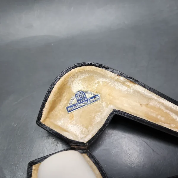 Pre-Kaywoodie KB&B Estate Block Meerschaum Pipe, Amber Stem, American Estates - Image 3
