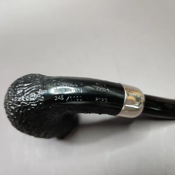 Peterson Pipe of the Year 2023, Sandblasted X160, P-Lip, Unsmoked (345/1100) - Image 8