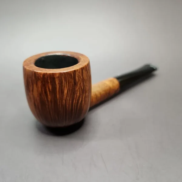Selected Straight Grain (Comoy's) 126 Smooth Pot Estate Briar Pipe, English Estates - Image 10