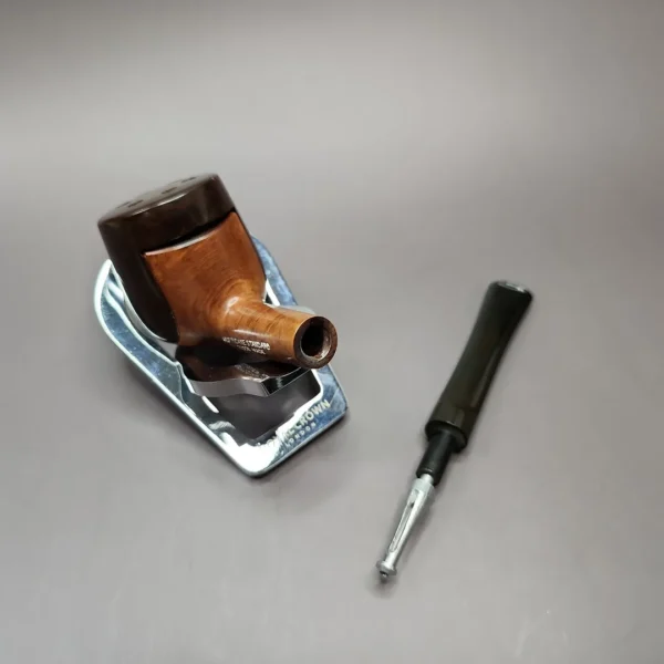 Hurricane Standard 130 Wind Cap Smooth Billiard Estate Briar Pipe, English Estates - Image 11
