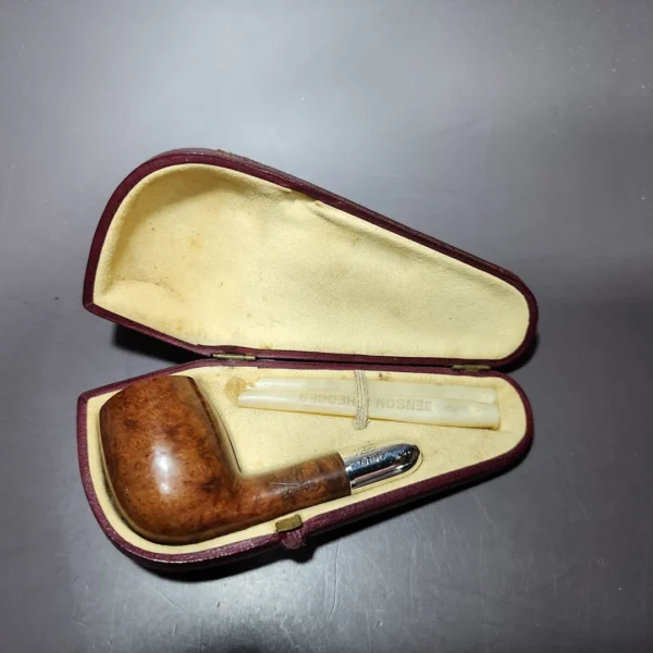 Benson & Hedges (1909) Smooth Cased Billiard Estate Briar Pipe, English Estates - Image 3