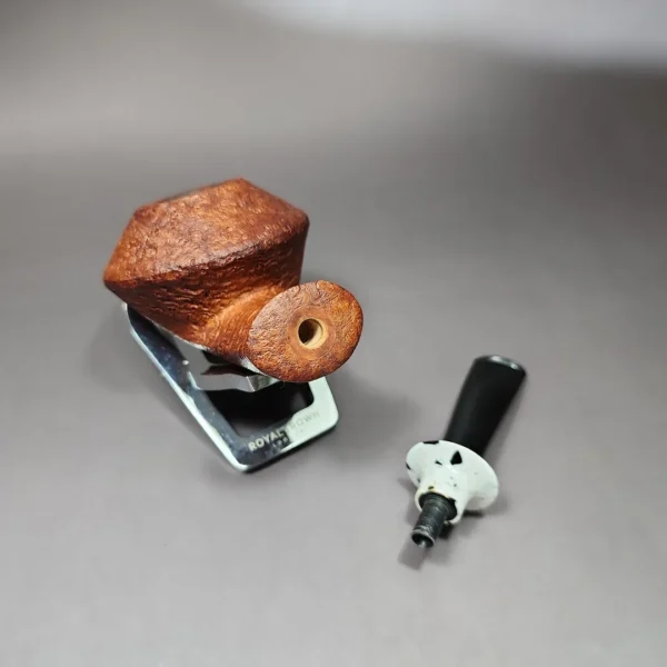 Pipe Tristan Sandblasted Bulldog w/ Durat Handmade Briar Pipe, New - Image 13