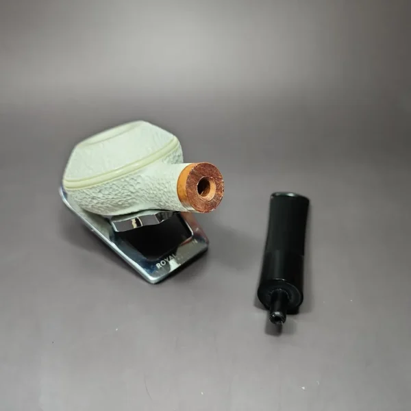 MBSD Meerschaum Deluxe Squat Rhodesian Block Meerschaum Pipe, Briar-Mortise - Image 12