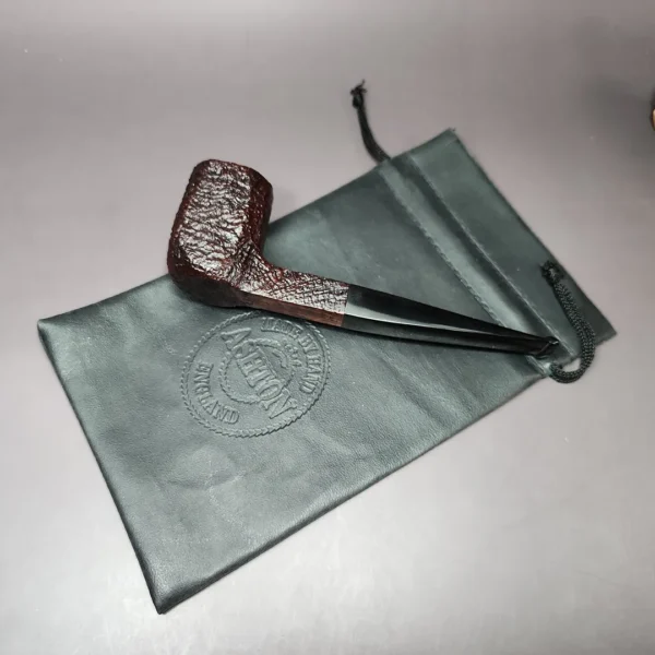 Ashton 2006 Pebble Grain XX Sandblasted Panel Estate Briar Pipe, English Estates - Image 12