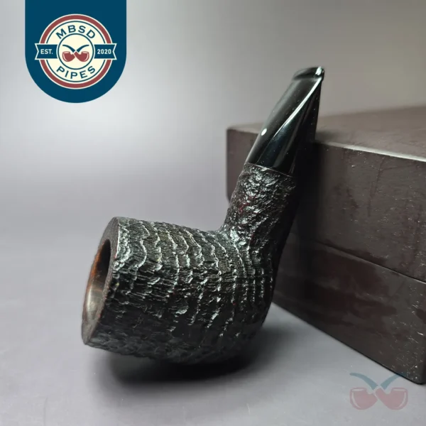 Dunhill 2001 Ring Grain 4903 Sandblasted Nosewarmer Estate Briar Pipe, English Esates