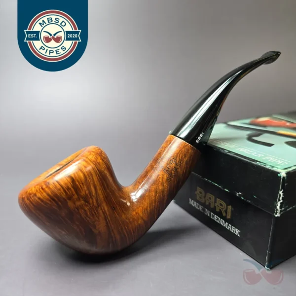 Bari Squash 7338 Smooth Acorn Estate Briar Pipe, Danish Estates