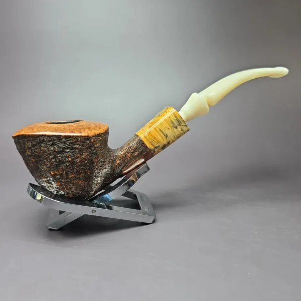 Randy Wiley Galleon Rusticated Freehand Estate Briar Pipe - Image 2