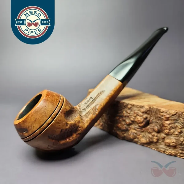 Custombilt 18 Rusticated Bulldog Estate Briar Pipe, American Estates