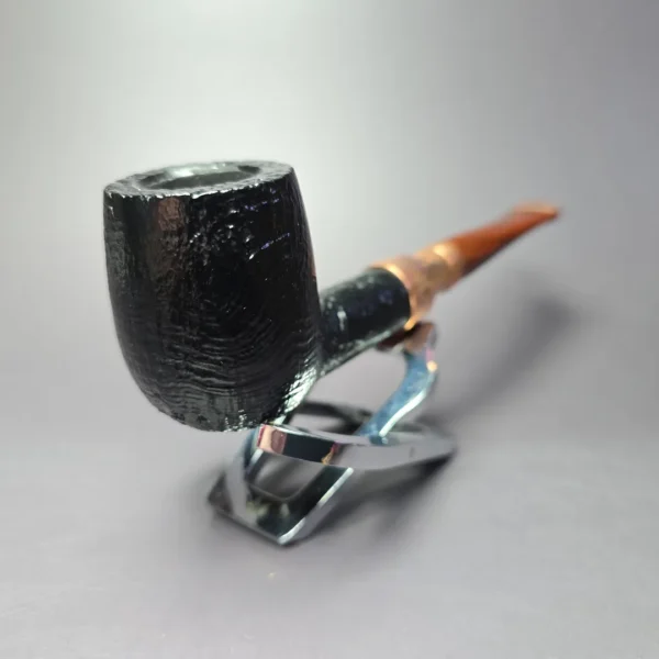 Peterson 2024 Christmas Pipe X105 Sandblasted Billiard Estate Briar Pipe, Irish Estates - Image 3