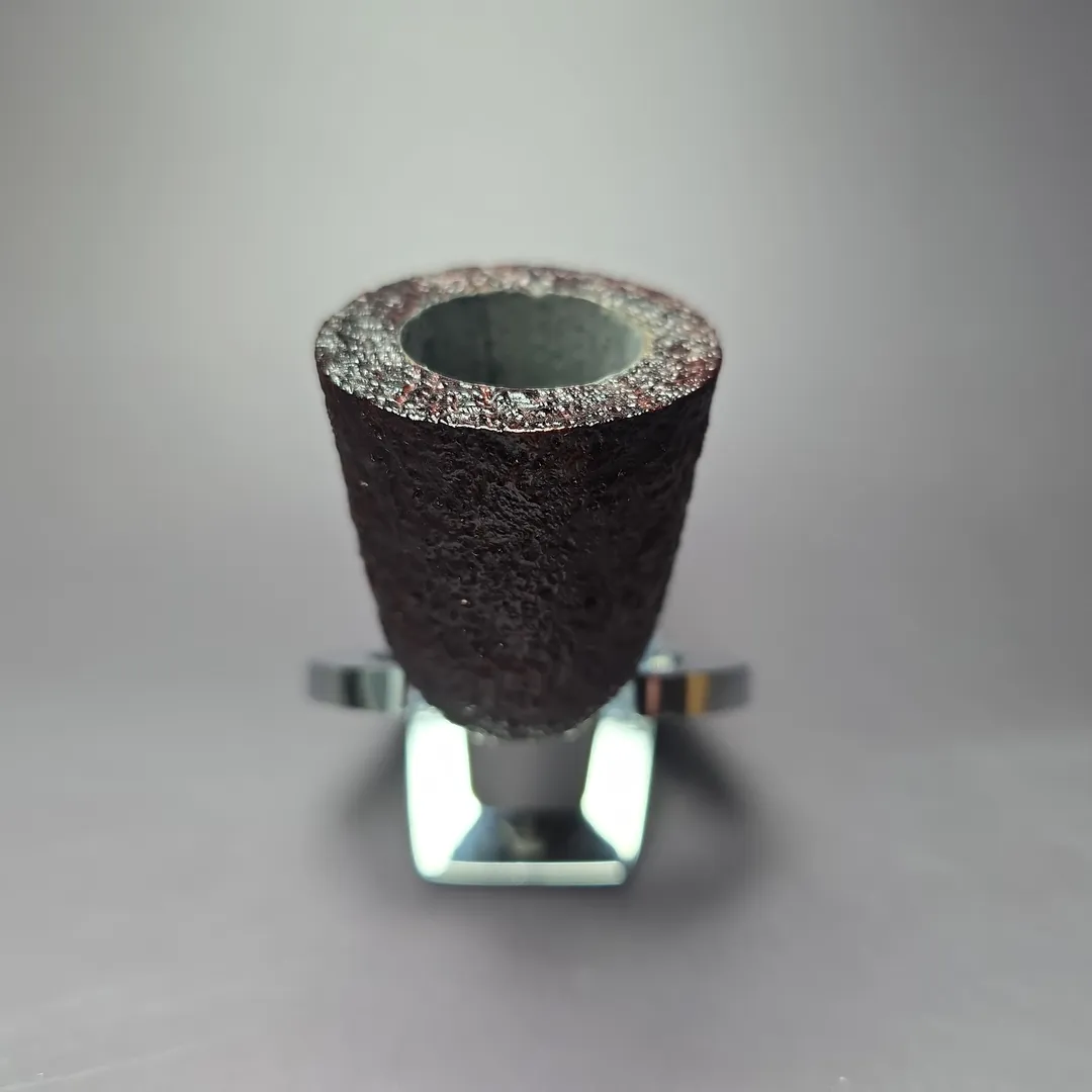 Briarworks Classic C61 Crimson Sandblasted Dublin w/ Black Stem Briar Pipe, New - Image 3