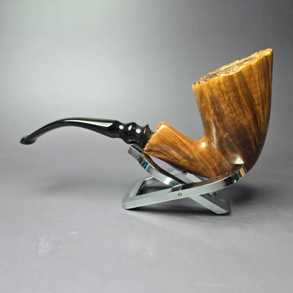 Randy Wiley Feather Carved Freehand Estate Briar Pipe, American Estates - Image 4